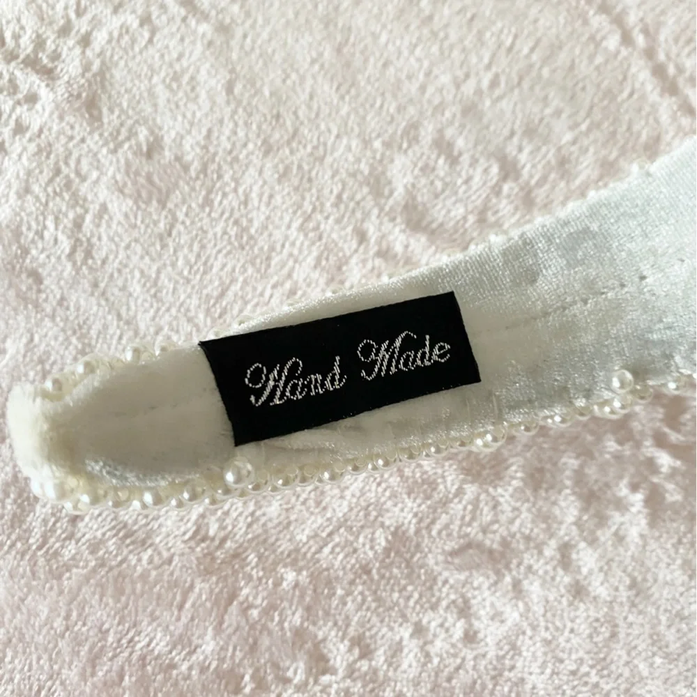 NWOT Pearl Padded Headband White Cream Classic Handmade Wedding Spring